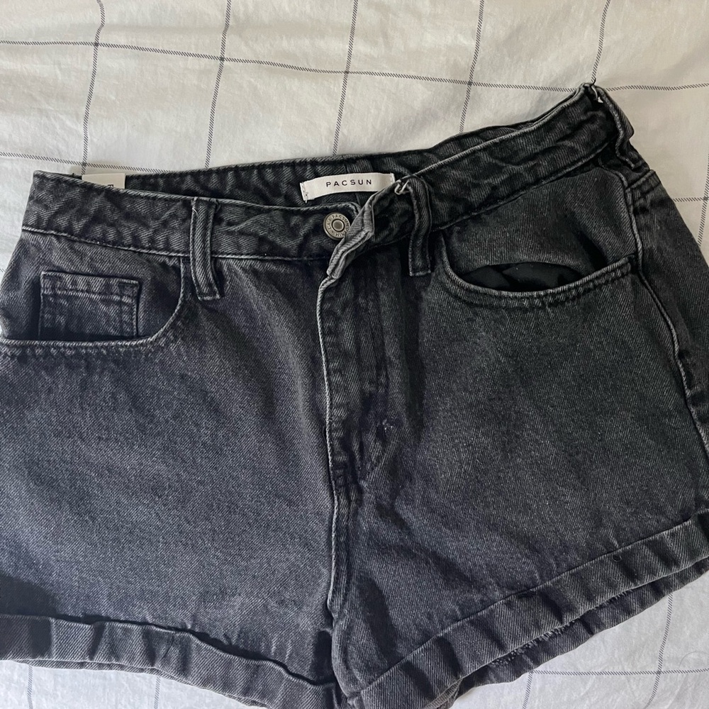 PacSun Black Jean Shorts Vintage Style